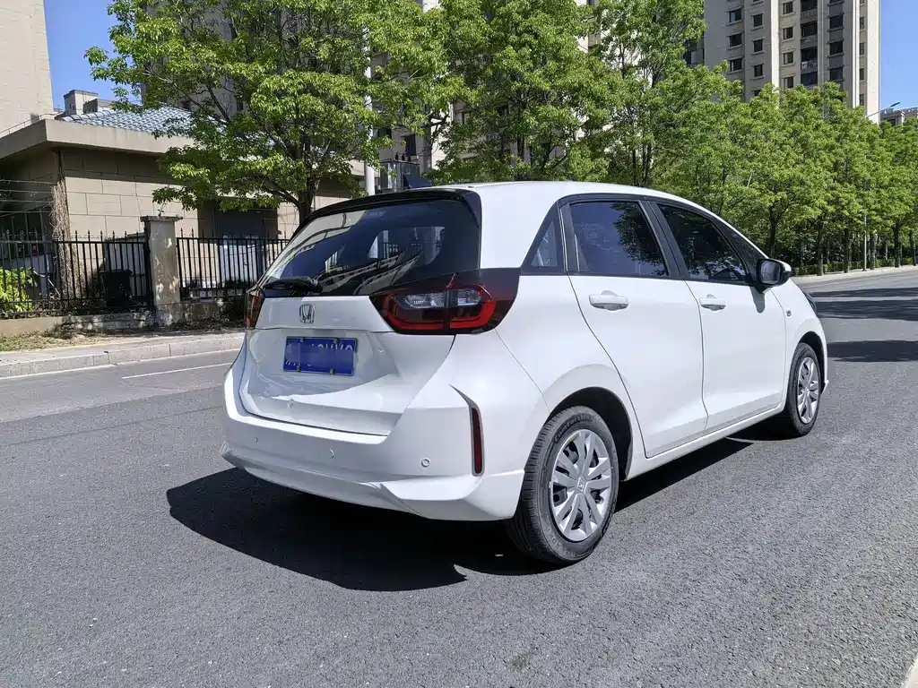 Fit 2023 1.5L CVT Trendy Edition купить на сайте DeffCars