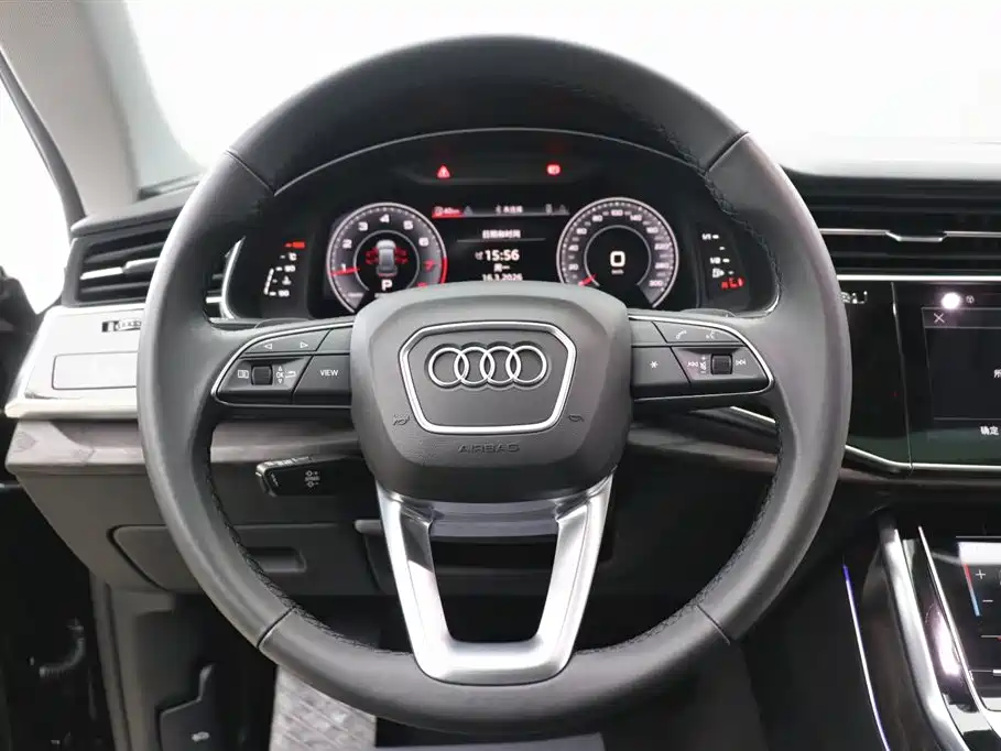 Audi Q8 2021 45 TFSI luxury and elegant model купить на сайте DeffCars