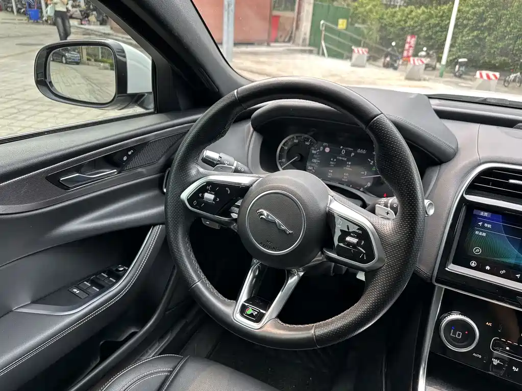 Jaguar XEL 2020 2.0T 200PS R-DYNAMIC S Advanced Sports Edition купить на сайте DeffCars