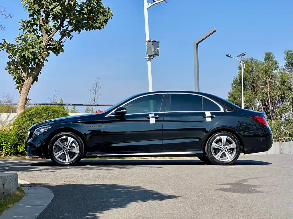Mercedes-Benz C-Class 2019 facelift C 260 L sports version купить на сайте DeffCars