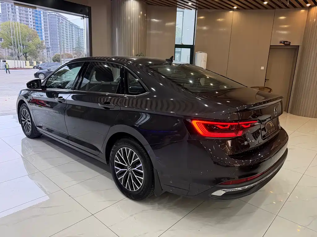Sagitar 2023 200TSI DSG Flyover Edition купить на сайте DeffCars