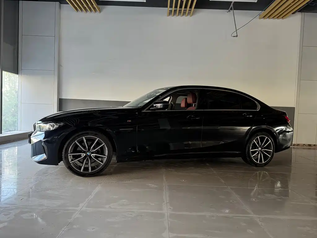 BMW 3 Series 2023 320Li M Sports Package купить на сайте DeffCars