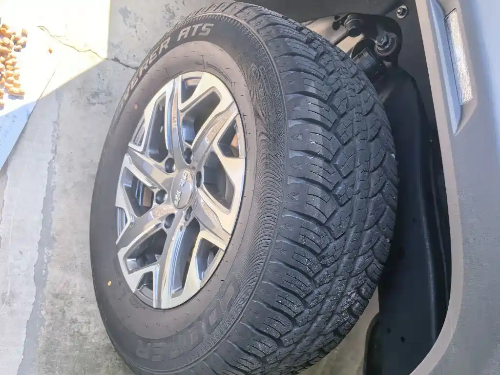 Beijing Off-Road BJ40 2026 2.0D Diesel Version купить на сайте DeffCars