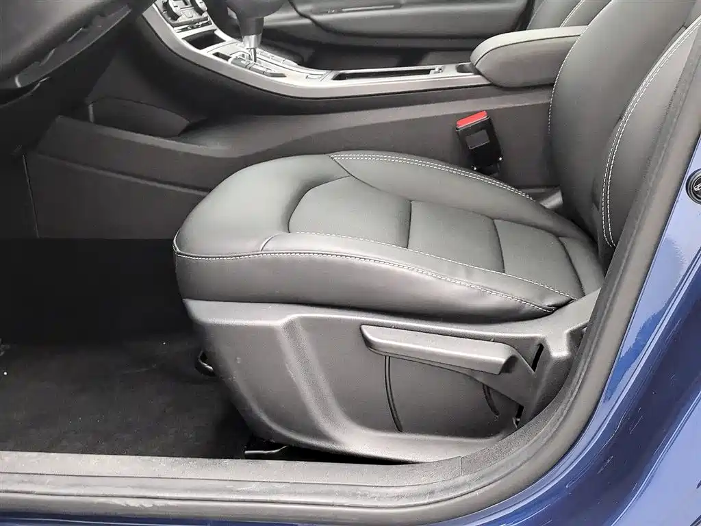 Emgrand GL 2021 UP 1.4T CVT luxury model купить на сайте DeffCars