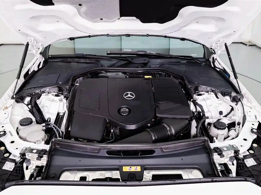 Mercedes-Benz C-Class 2023 C 200 L Sports Edition купить на сайте DeffCars