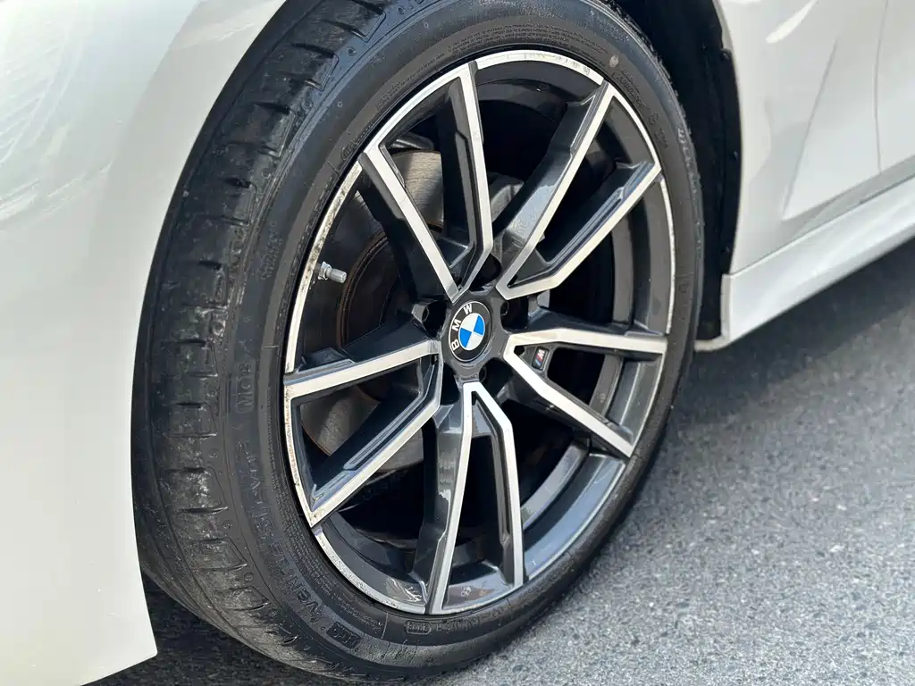 BMW 3 Series 2024 320Li M Sports Package купить на сайте DeffCars