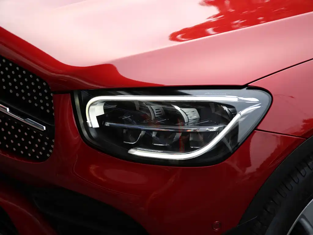 Mercedes-Benz GLC Coupe 2020 GLC 260 4MATIC Coupe SUV купить на сайте DeffCars