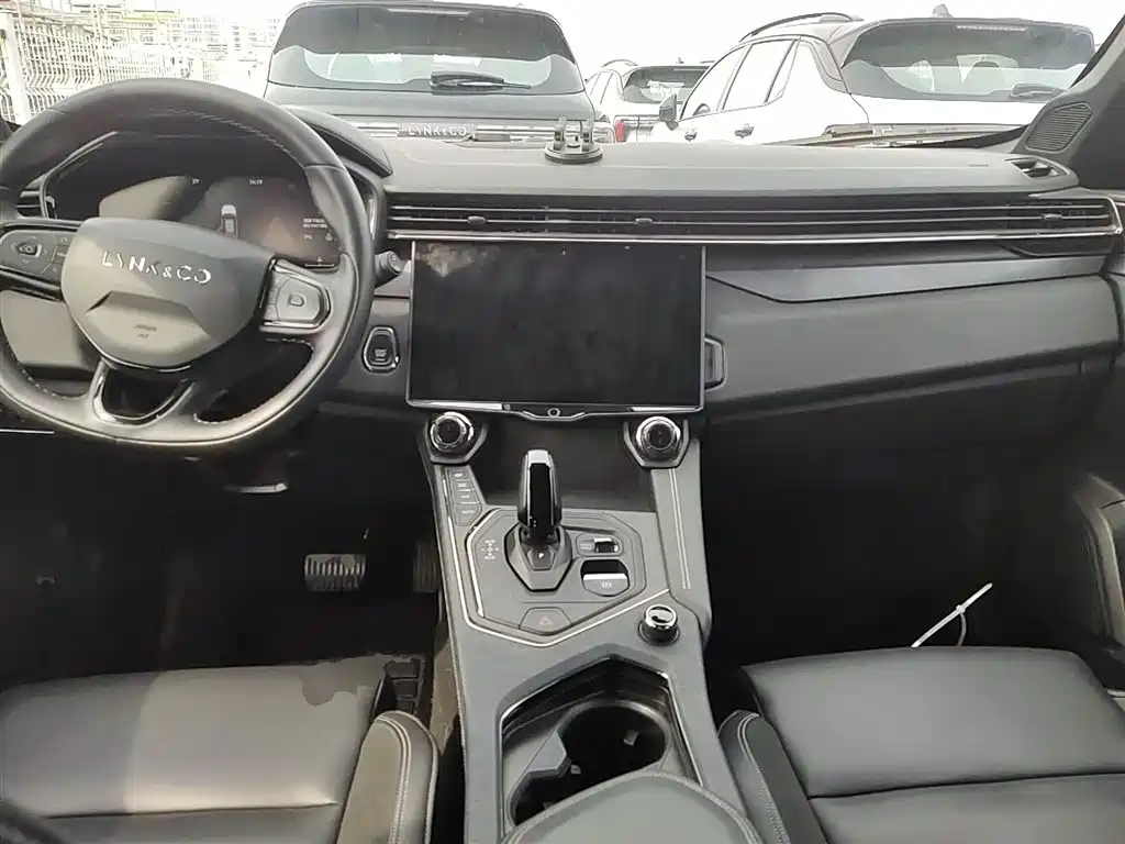 Lynk & Co 01 2023 1.5TD EM-F AM купить на сайте DeffCars