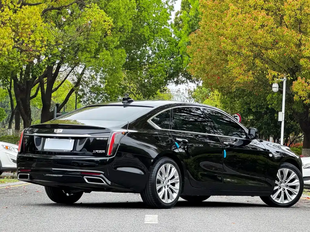 Cadillac CT6 2023 28T luxury model купить на сайте DeffCars