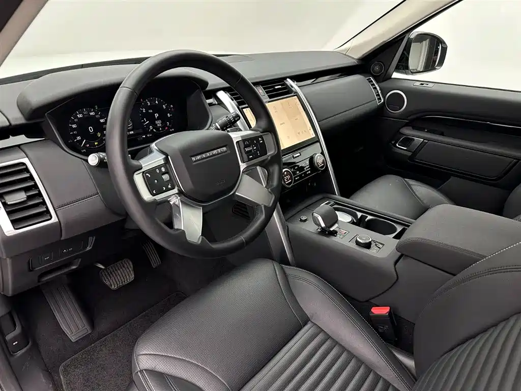 Discover the 2023 360PS R-Dynamic S купить на сайте DeffCars