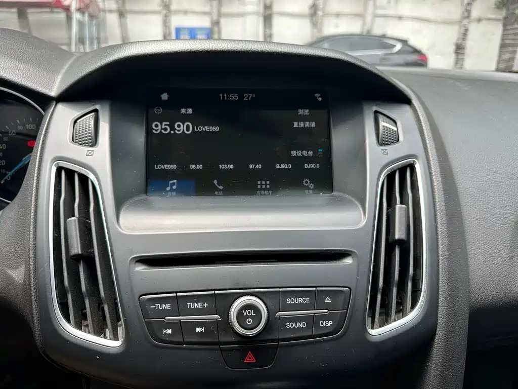 Focus 2018 Classic EcoBoost 180 Automatic Elite купить на сайте DeffCars