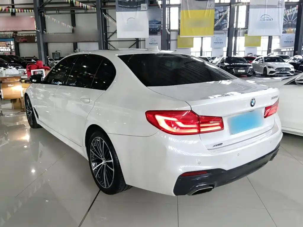 BMW 5 Series 2019 facelift 530Li Exclusive M Sports Package купить на сайте DeffCars
