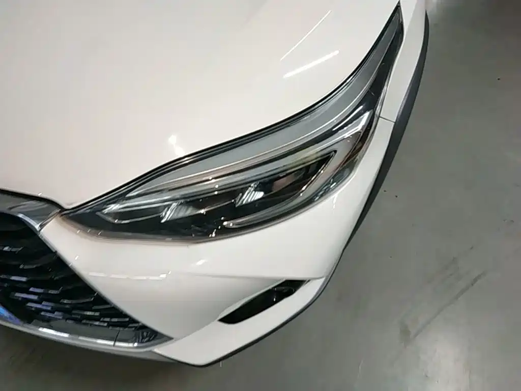 YARiS L Zhixuan 2022 Zhixuan X 1.5L CVT luxury PLUS version купить на сайте DeffCars