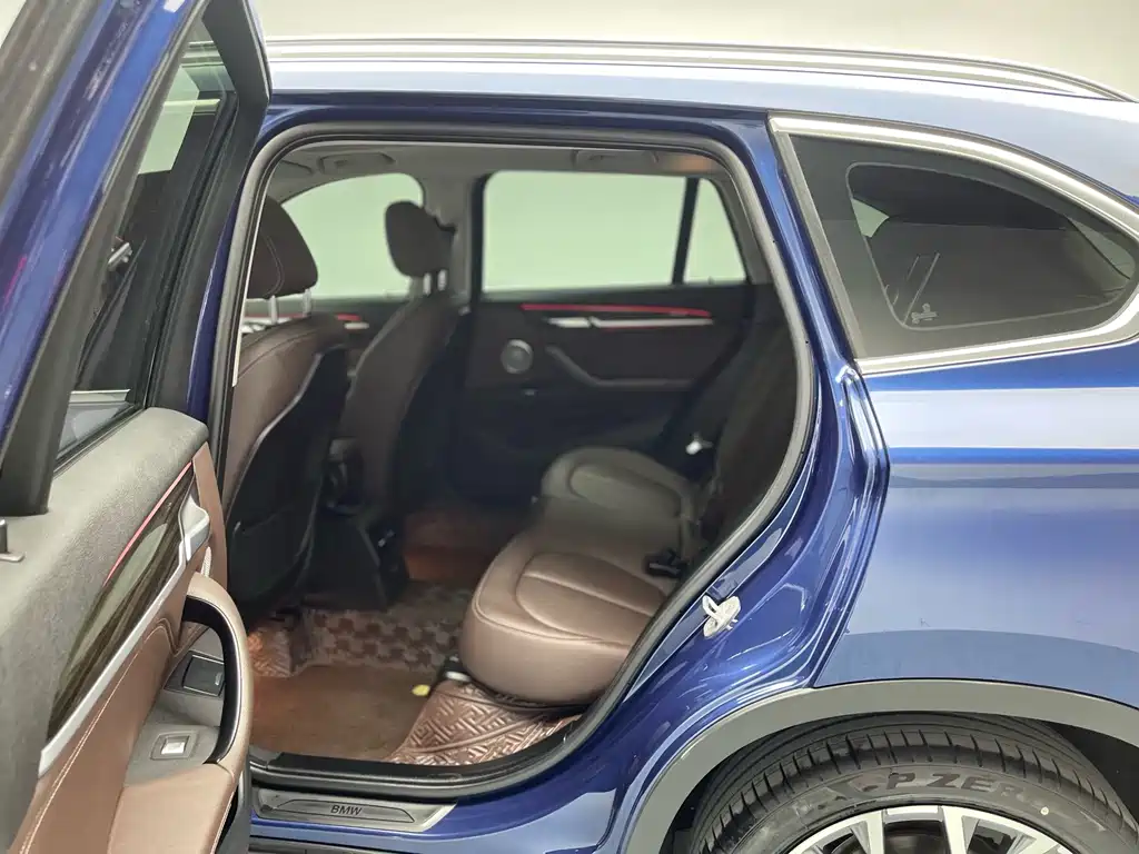 BMW X1 2021 xDrive25Li Exclusive Model купить на сайте DeffCars