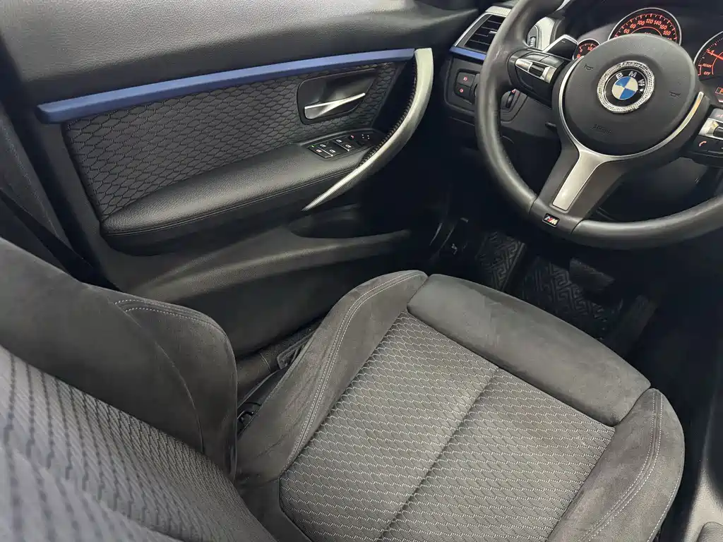 BMW 3 Series 2018 320i M Sports Package купить на сайте DeffCars