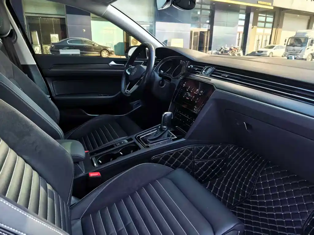 Magotan 2020 330TSI DSG leading model купить на сайте DeffCars
