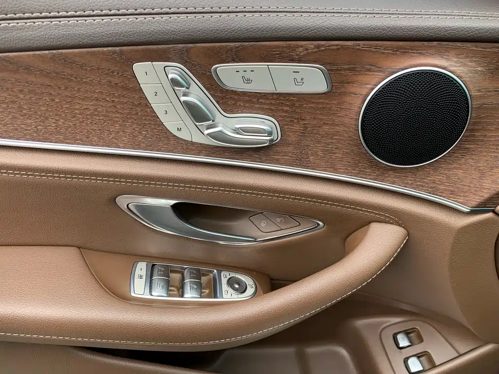 Mercedes-Benz E-Class New Energy 2022 Model 2 E 350 e L plug-in hybrid sedan купить на сайте DeffCars