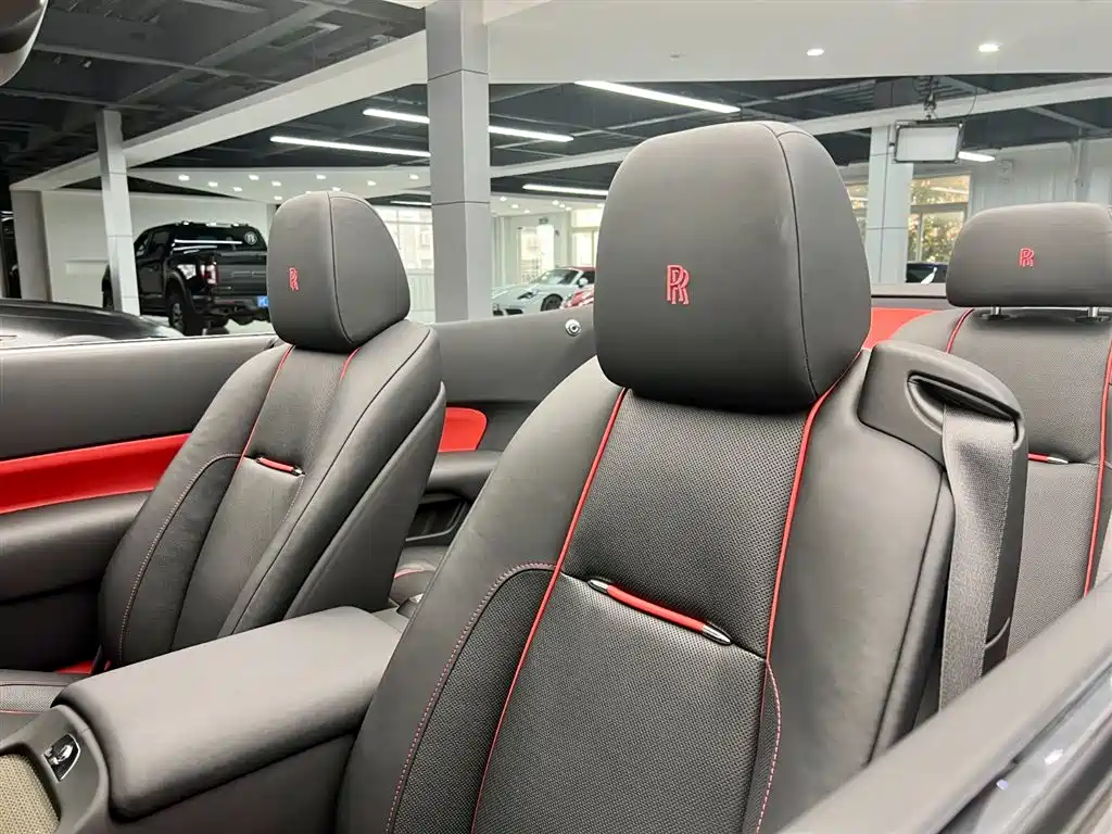 Yaoying 2018 6.6T Black Badge купить на сайте DeffCars