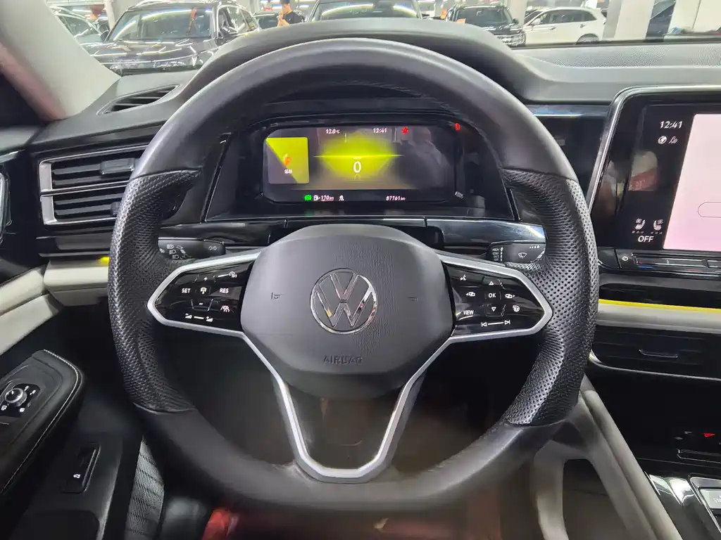 Touron 2022 380TSI four-wheel drive supreme flagship version купить на сайте DeffCars