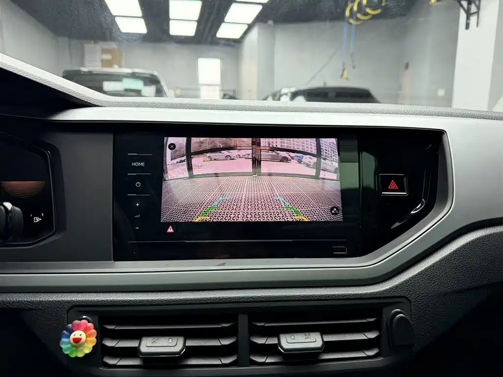 Polo 2023 Plus 1.5L Automatic Panoramic Enjoyment Edition купить на сайте DeffCars