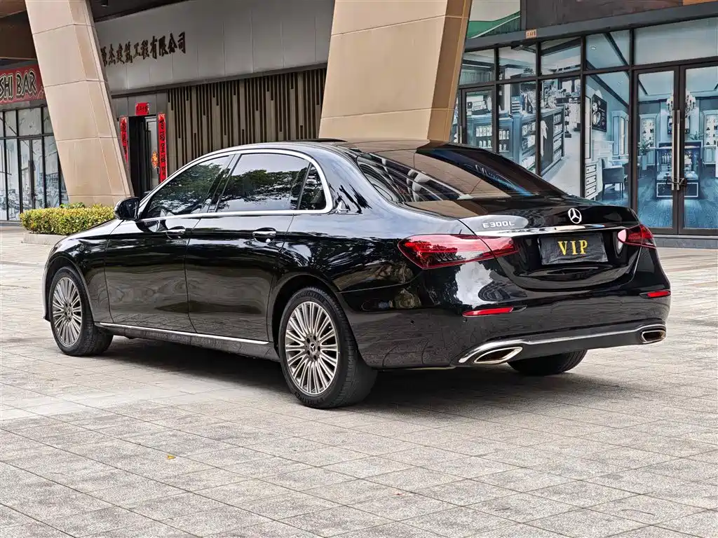 Mercedes-Benz E-Class 2023 E 300 L Luxury Model купить на сайте DeffCars