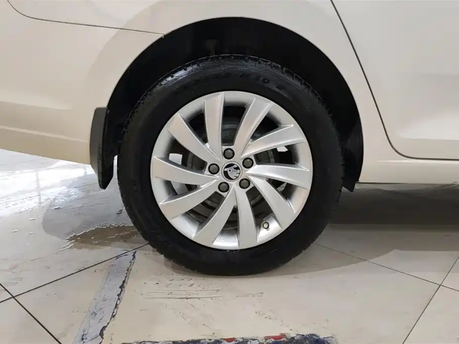 Xinrui 2018 1.6L manual comfort version купить на сайте DeffCars