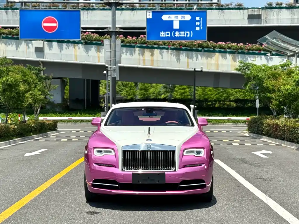Phantom 2018 6.6T standard model купить на сайте DeffCars