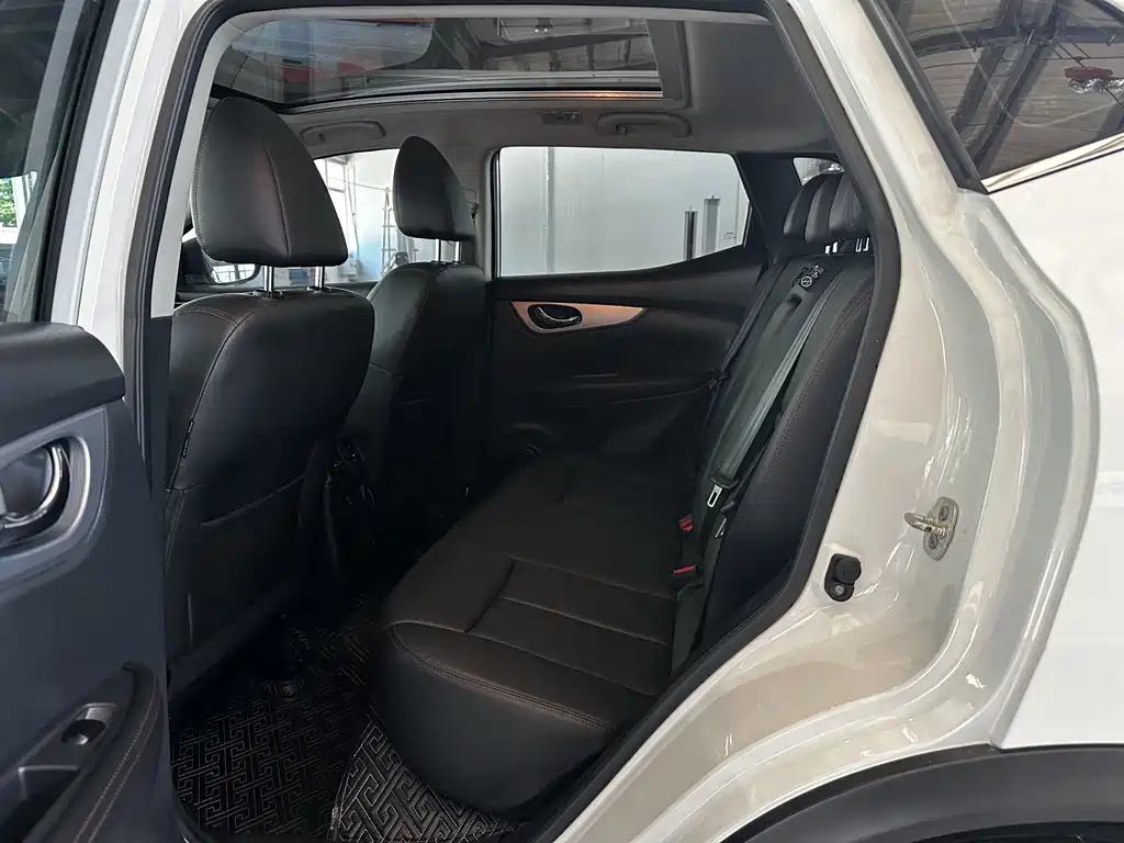 Qashqai 2022 2.0L CVT XV Prem Deluxe Edition купить на сайте DeffCars