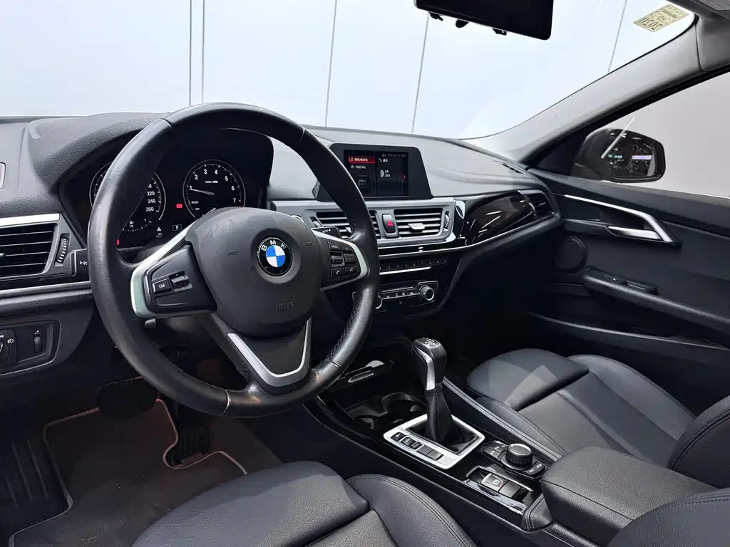 BMW 1 Series 2018 118i Sports купить на сайте DeffCars