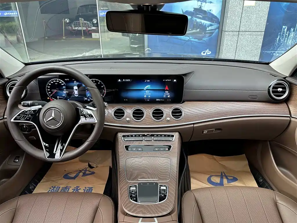 Mercedes-Benz E-Class 2023 E 300 L Luxury Model купить на сайте DeffCars