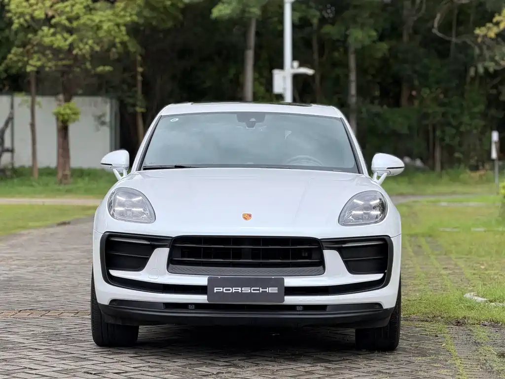 Macan 2022 2.0T купить на сайте DeffCars