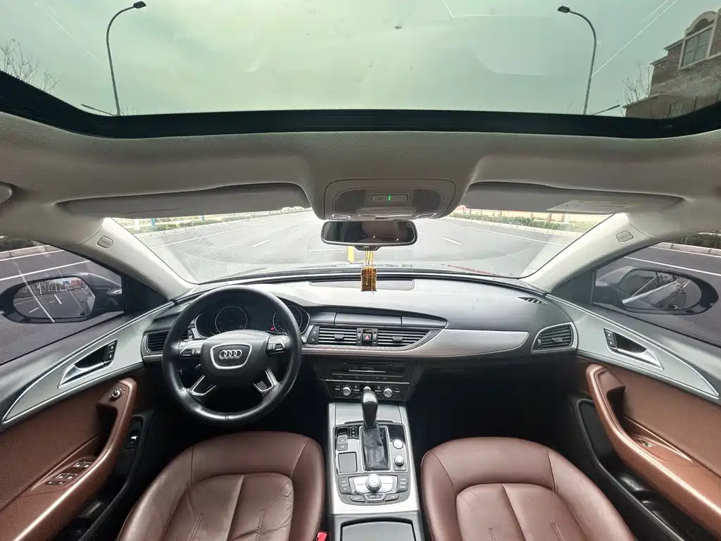 Audi A6L 2018 30th Anniversary Model 35 TFSI Fashion Model купить на сайте DeffCars