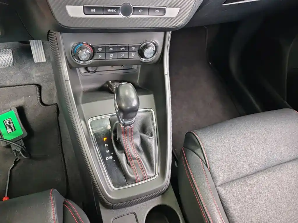 MG ZS 2017 16T automatic flagship Internet version купить на сайте DeffCars