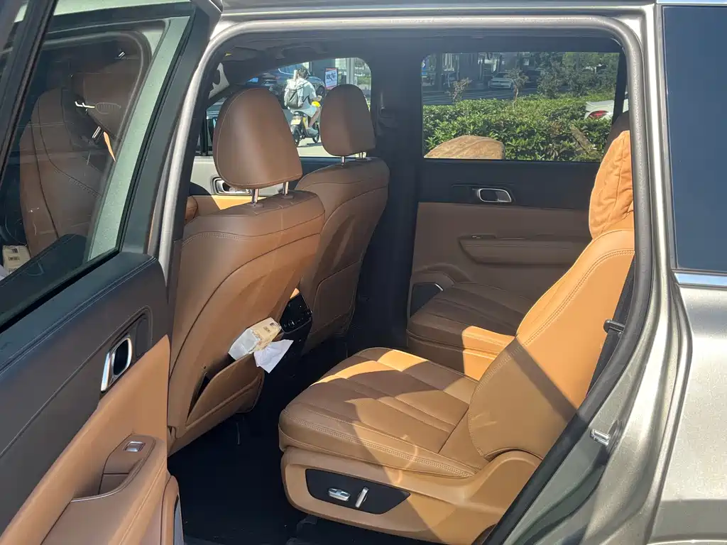 Ideal ONE 2020 extended range 6-seater version купить на сайте DeffCars