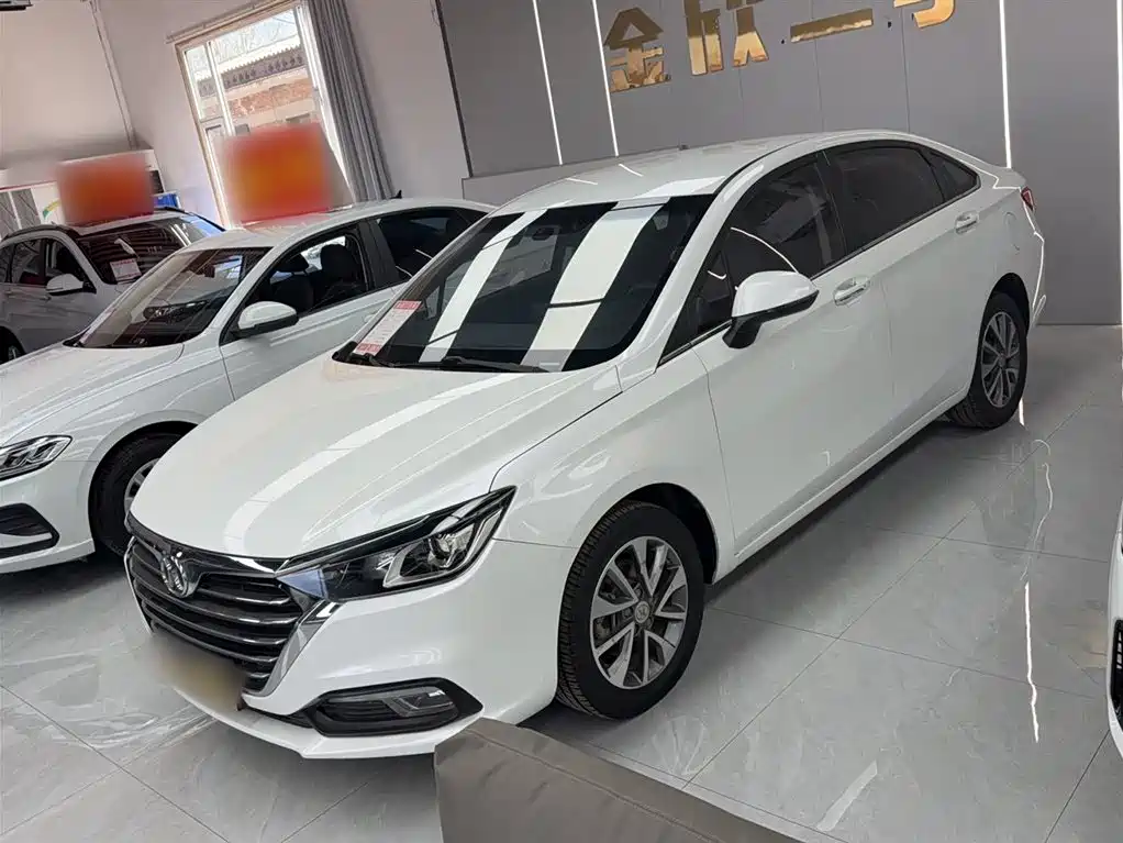 Saab D50 2018 1.5L manual luxury smart driving version купить на сайте DeffCars