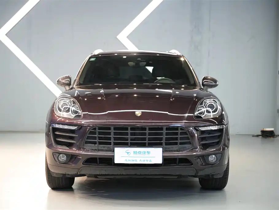 Macan 2017 Macan 2.0T купить на сайте DeffCars