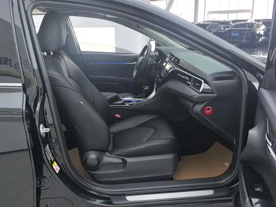 Camry 2018 2.0S Advanced Edition купить на сайте DeffCars
