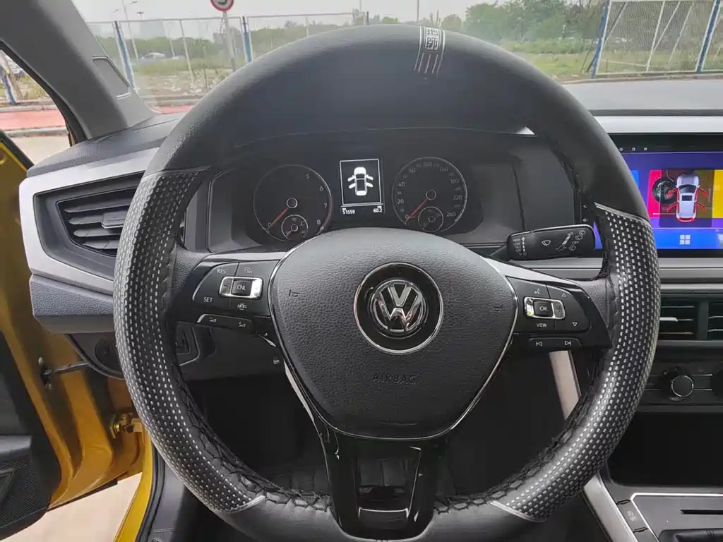 Polo 2019 Plus 1.5L Automatic Panoramic Enjoyment Edition купить на сайте DeffCars