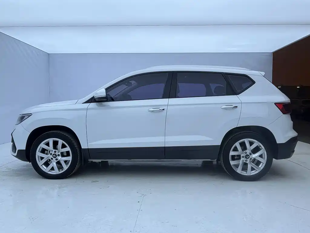 Jetta VS5 2023 280TSI automatic high-gloss enjoyment type купить на сайте DeffCars