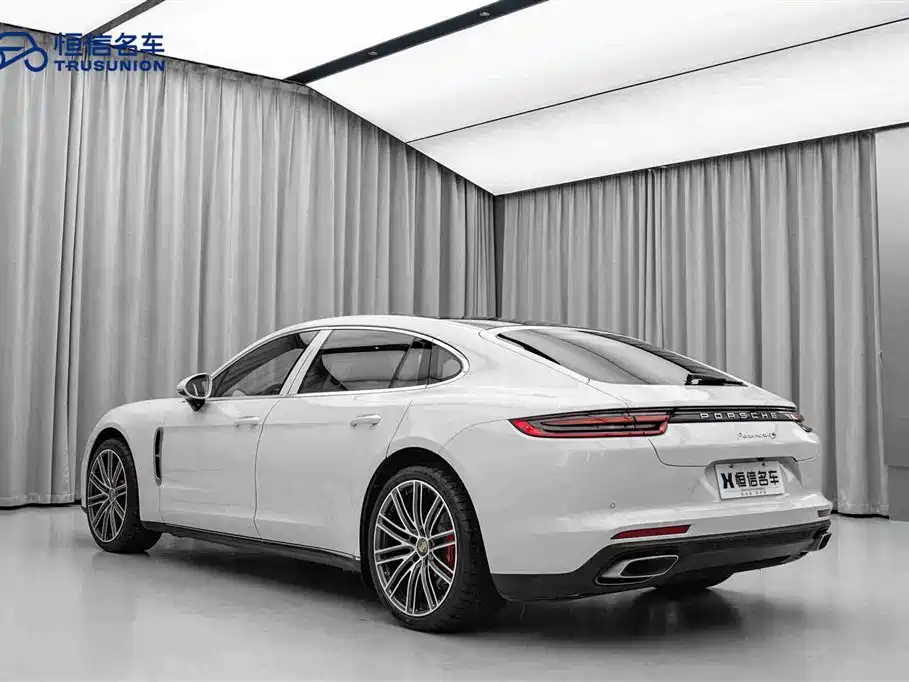 Panamera 2019 Panamera Executive Extended Edition 2.9T купить на сайте DeffCars