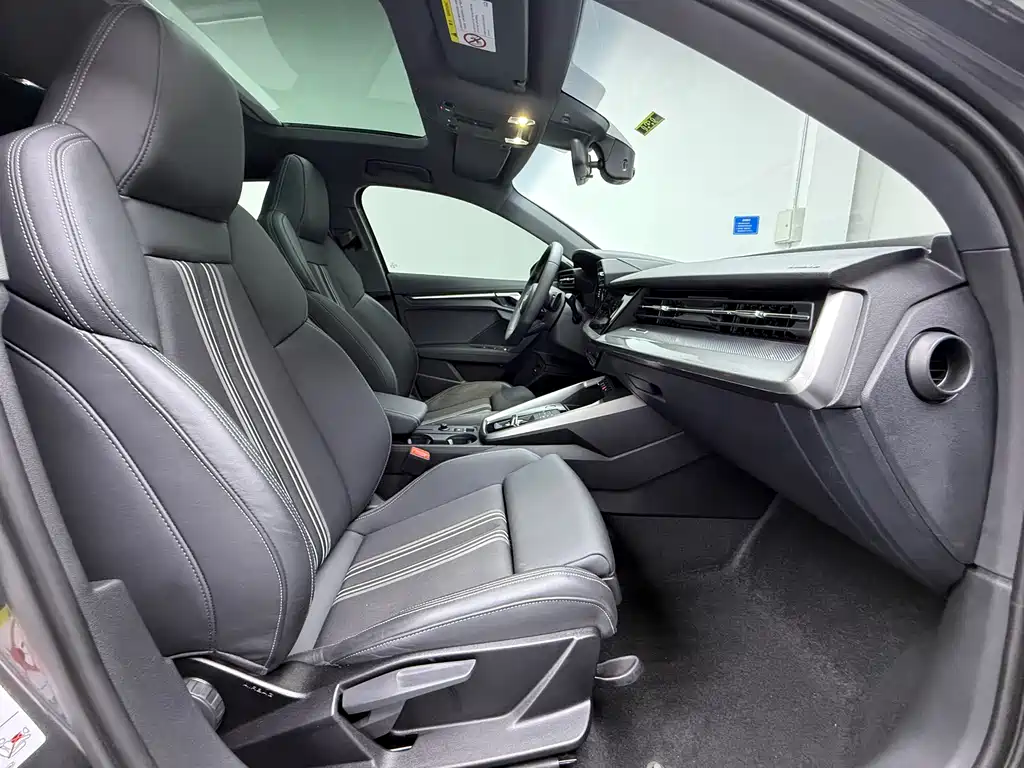 Audi A3 2023 A3L Limousine 35 TFSI Fashionable and Sporty купить на сайте DeffCars