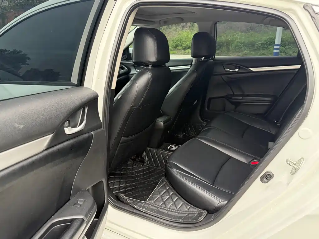 Civic 2019 220TURBO CVT combustion version National V купить на сайте DeffCars