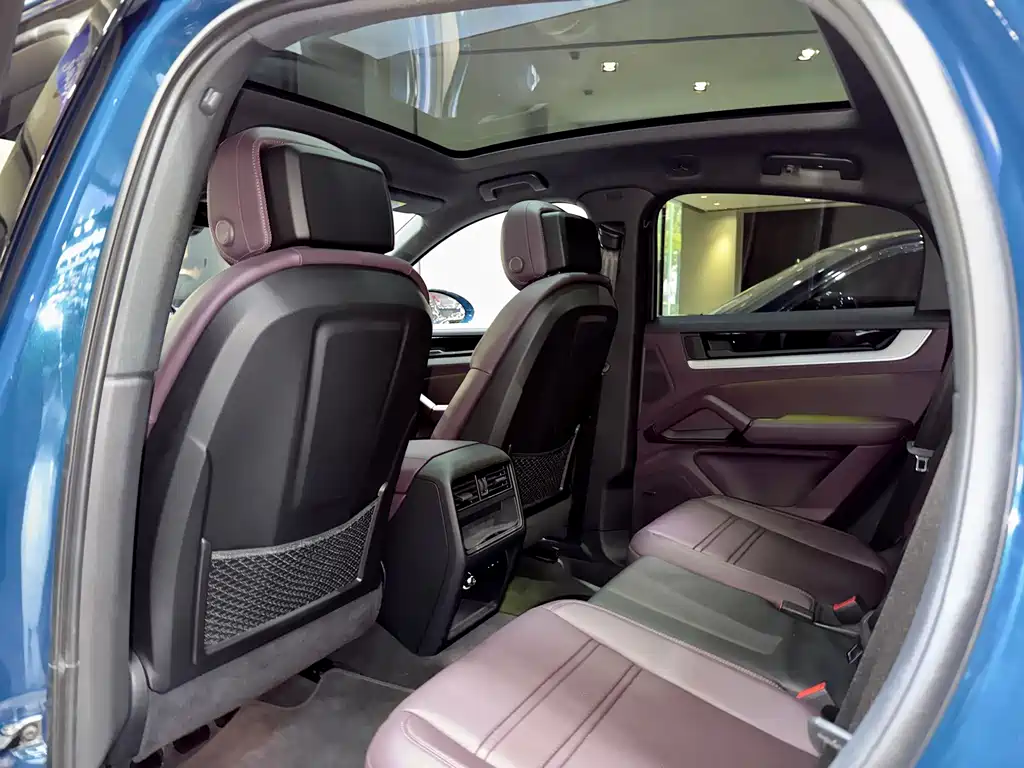 Cayenne 2024 Cayenne Coupé 3.0T купить на сайте DeffCars