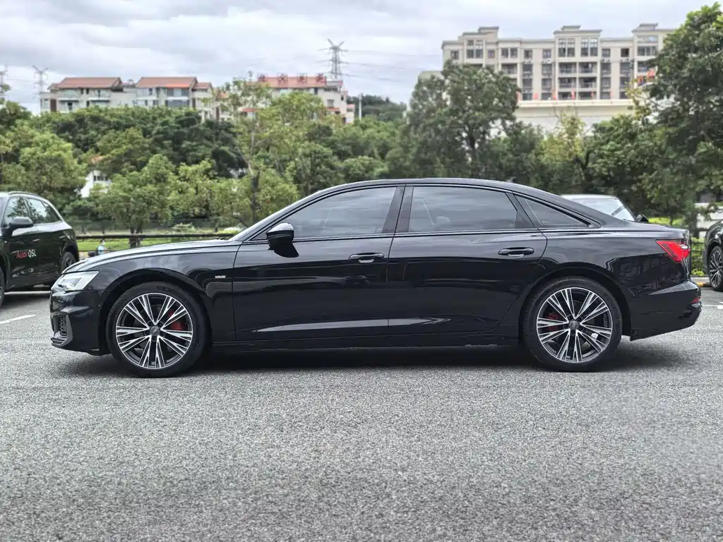 Audi A6L 2024 45 TFSI Premium Dynamic Model купить на сайте DeffCars