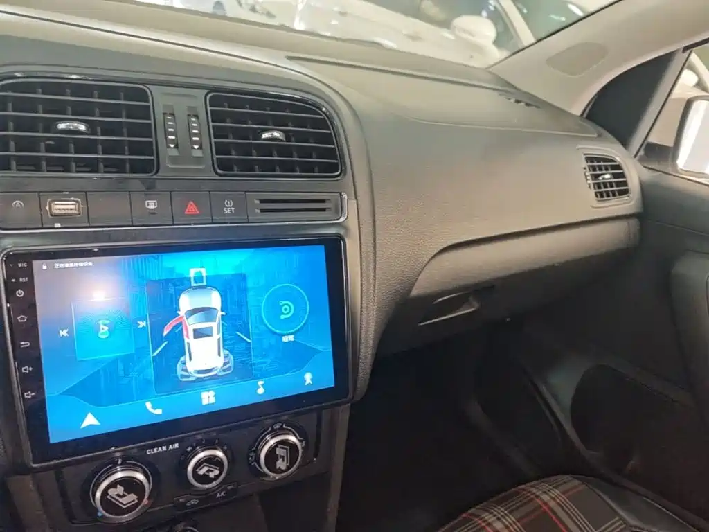 Polo 2018 1.5L Auto-Advanced купить на сайте DeffCars