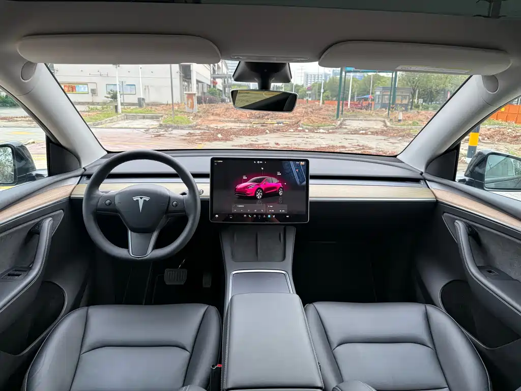 Model Y 2022 facelift rear-wheel drive version купить на сайте DeffCars