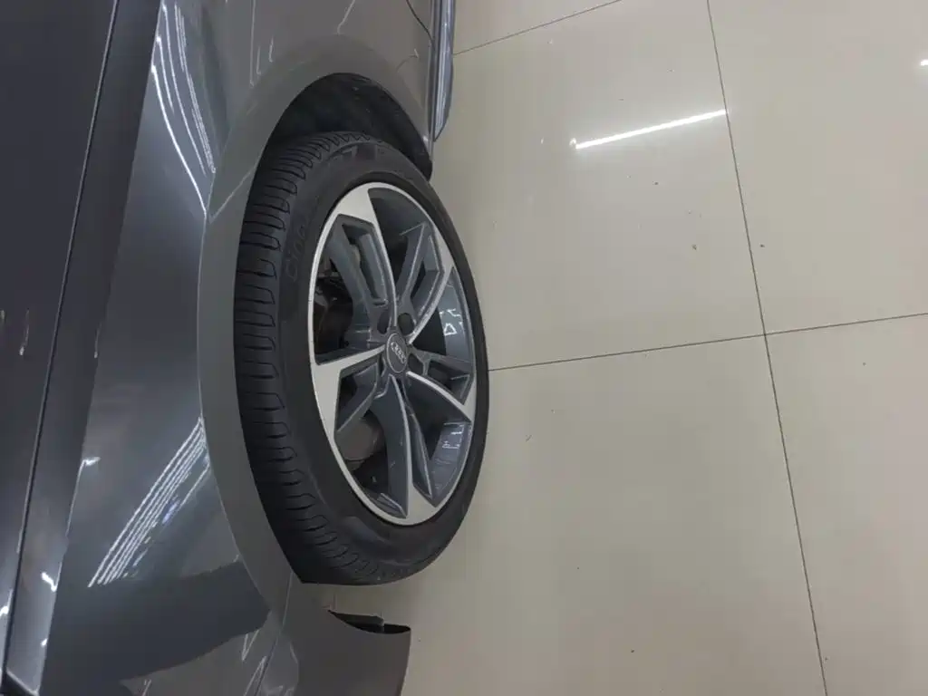 Audi A4L 2020 40 TFSI Fashionable and Dynamic купить на сайте DeffCars