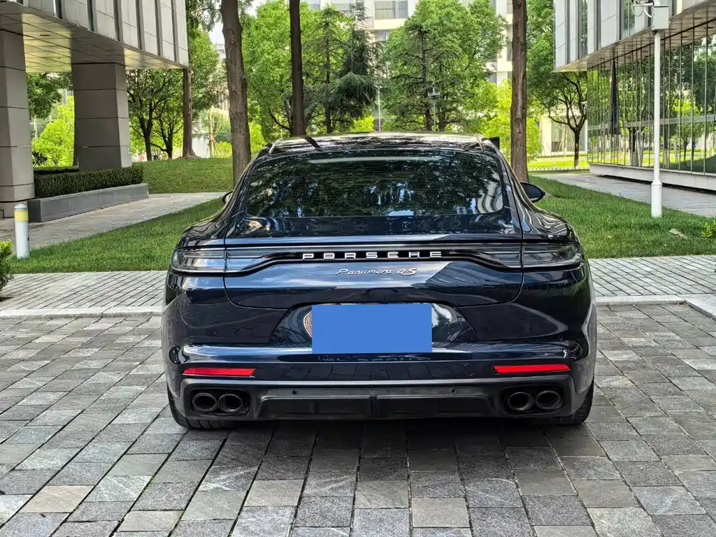 Panamera 2023 Panamera 4 Executive Extended Edition 2.9T купить на сайте DeffCars