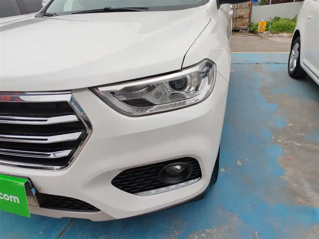 Haval H2 2018 Creative Edition Blue Label 1.5T dual-clutch two-wheel drive fashion model купить на сайте DeffCars