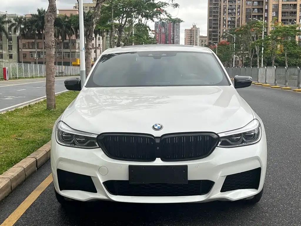 BMW 6 Series GT 2018 640i xDrive M Sports Package купить на сайте DeffCars